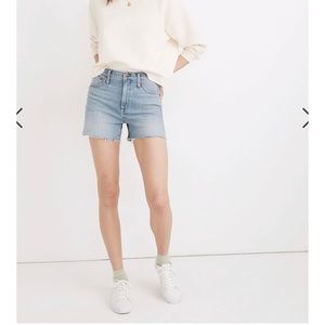 Madewell High-Rise Denim Shorts in Watt Wash: Summerweight Edition